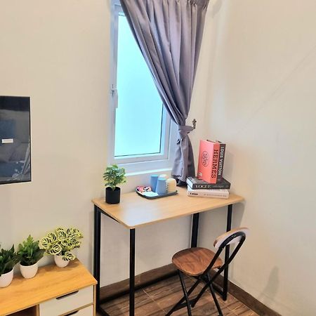 Zizi Homey 202 Cemara Asri Triple Single Medan Ngoại thất bức ảnh